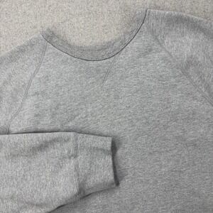 Vintage Wallace Barnes Crewneck Sweatshirt Mens XL Gray Raglan Made in Canada